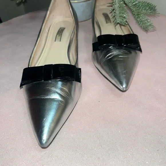 Prada patten silver leather kitten heels with black leather bow size 6.5 US - Picture 3 of 14